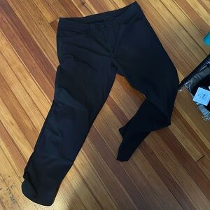 ABC Lu Lu lemon pants. Worn a few times. Size 35. Great condition. No rips/wear